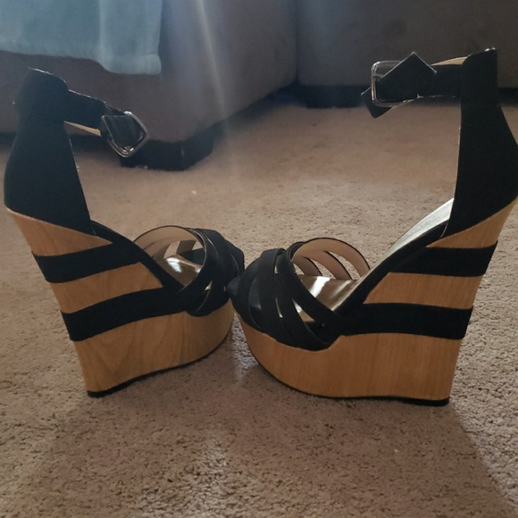 Wedges - Picture 3 of 3